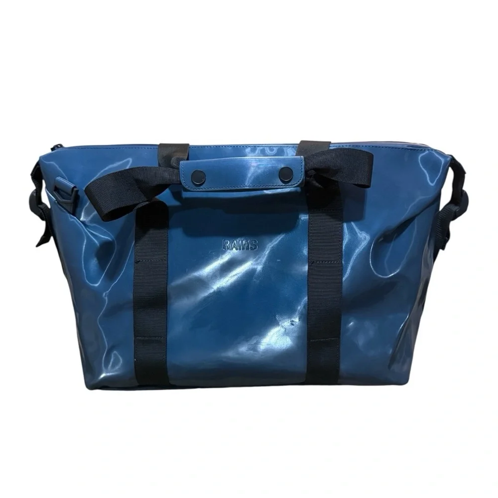 RAINS Hilo Weekend Bag - Navy